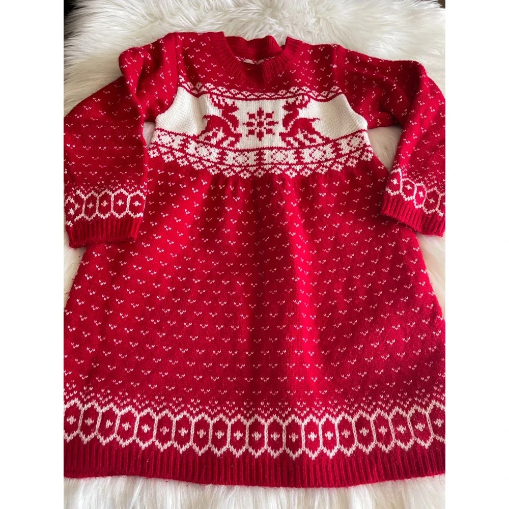 Girl's Red Reindeer snowflake Sweater Dress Festive Holiday Pattern 5Y Used